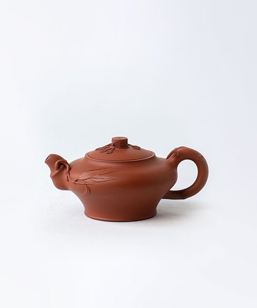 Исинский чайник "Бамбук, сосна и слива"