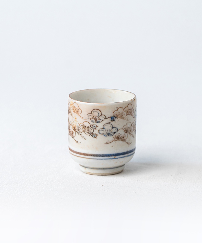 "Цветы дикой сливы"